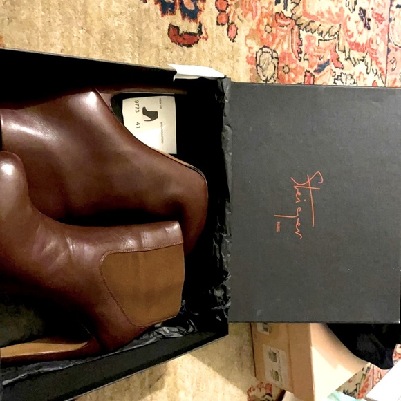 Walter Steiger Hidden Platform Stiletto Booties - Picture 7 of 9